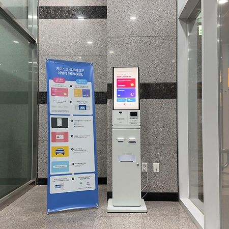 The Time Hotel Incheon Airport Buitenkant foto